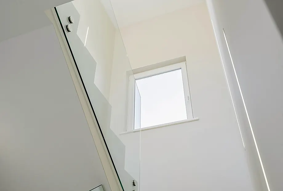 Glass railing and barrier detail
